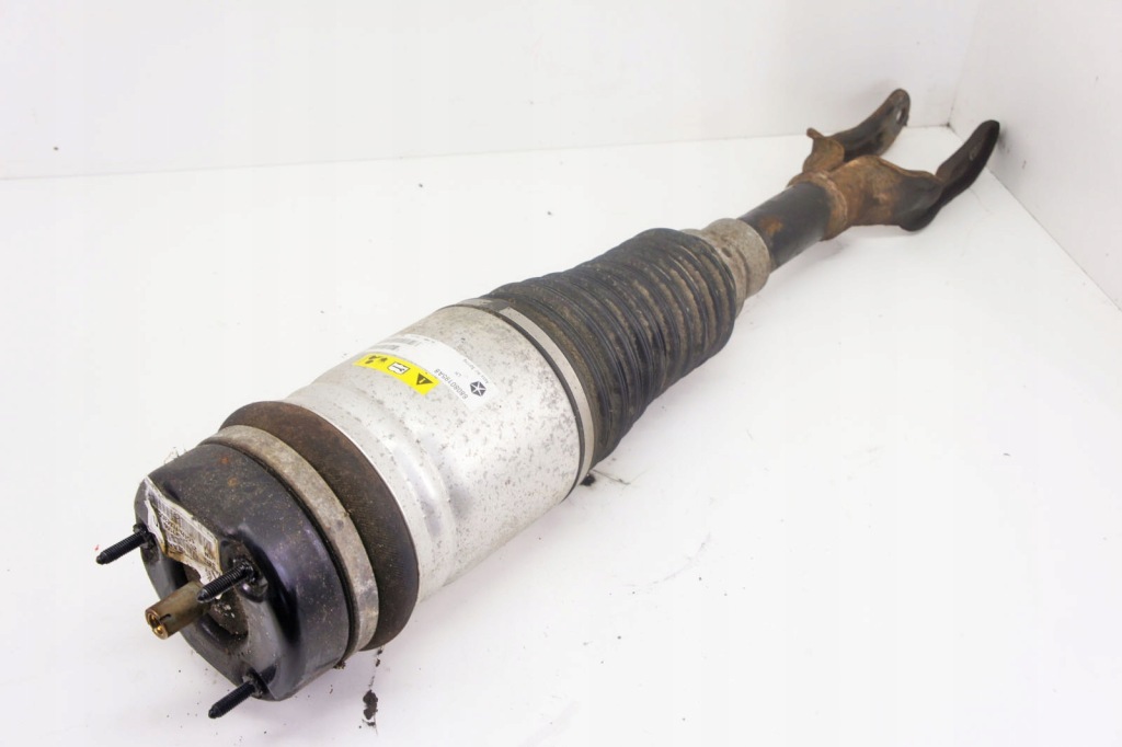 фото №1, Ja370 jeep grand cherokee wk2 амортизатор перед