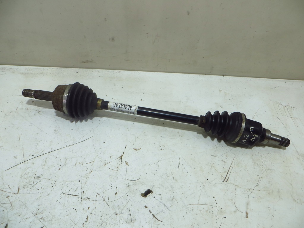 фото №1, Peugeot 108 1.2 vti приводной вал левая 43420yv020