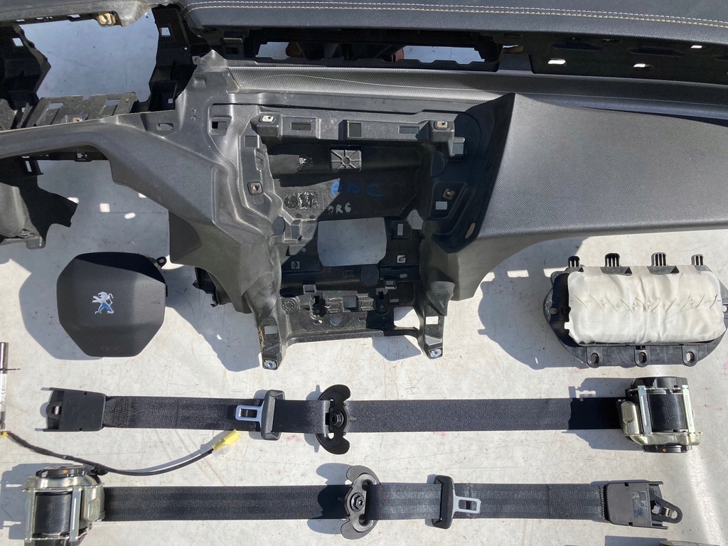 фото №5, Peugeot 308 t10 nić приборная панель приборная панель консоль подушки безопасности