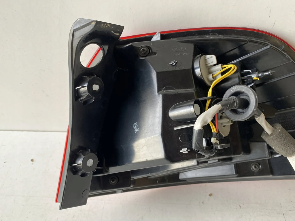 фото №12, Лампа задня na крила euro kia rio iii 3 2011-2017