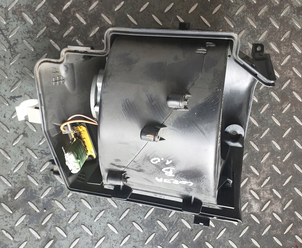 фото №1, Повітродувка вентилятор opel corsa b 1.0