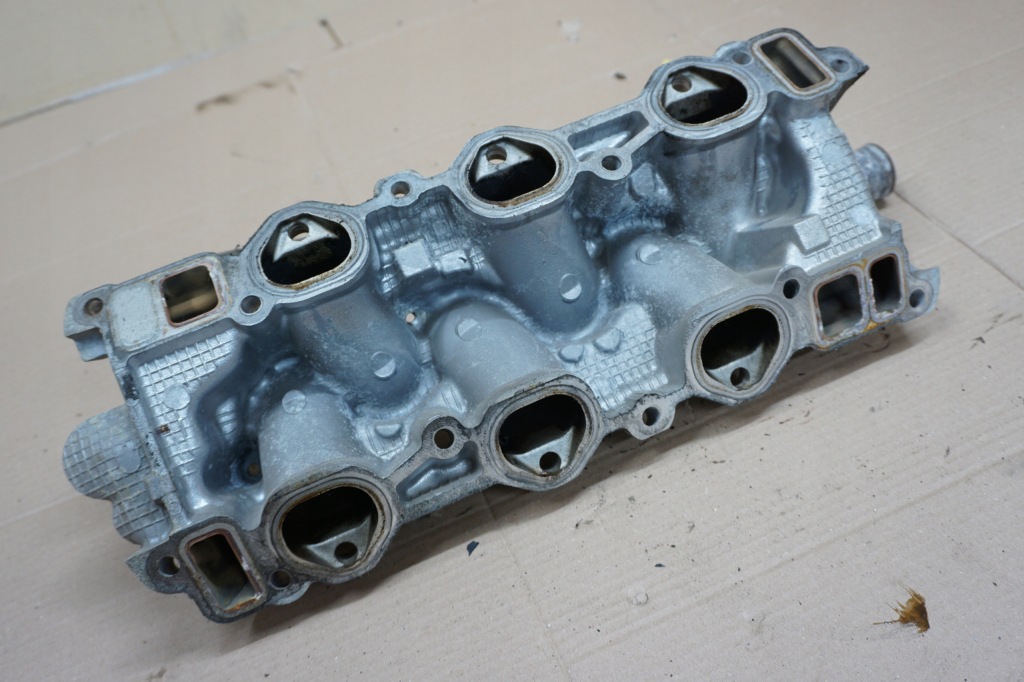 Land cruiser 90 95 коллектор впускной  впускной 3,4 v6 в Украине