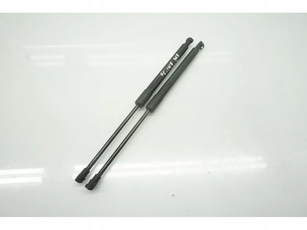 Купити Volvo v50 амортизатор кришки задній багажника 2011 estate 05-11 1.6 d