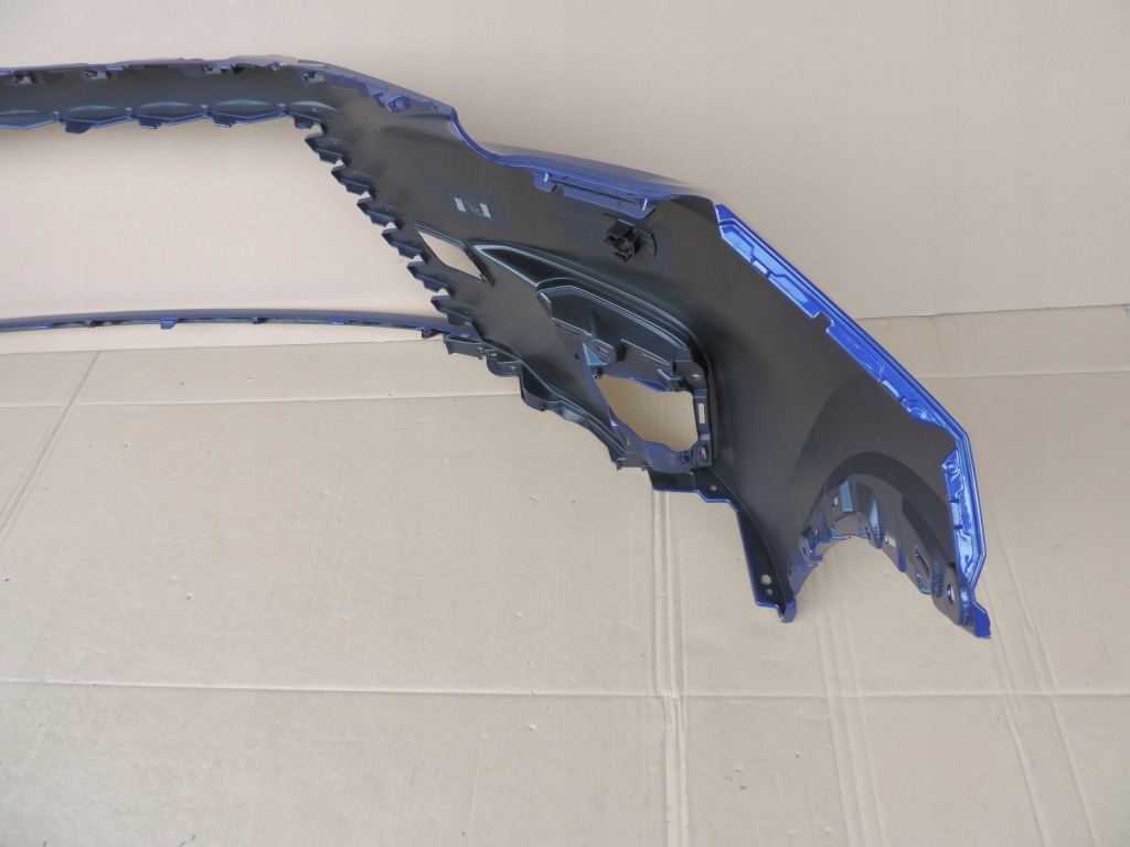 Lexus lbx 2023 передній бампер Недорого