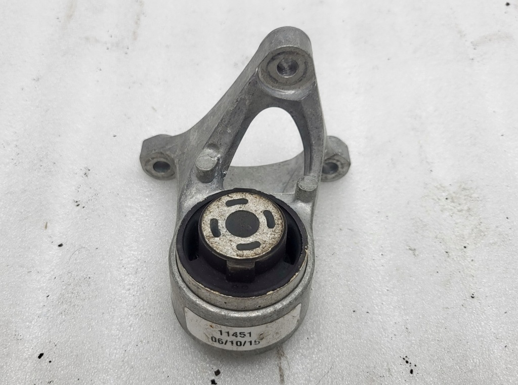 фото №1, Tesla s tesla models передние кронштейн двигателя x05489 32046993
