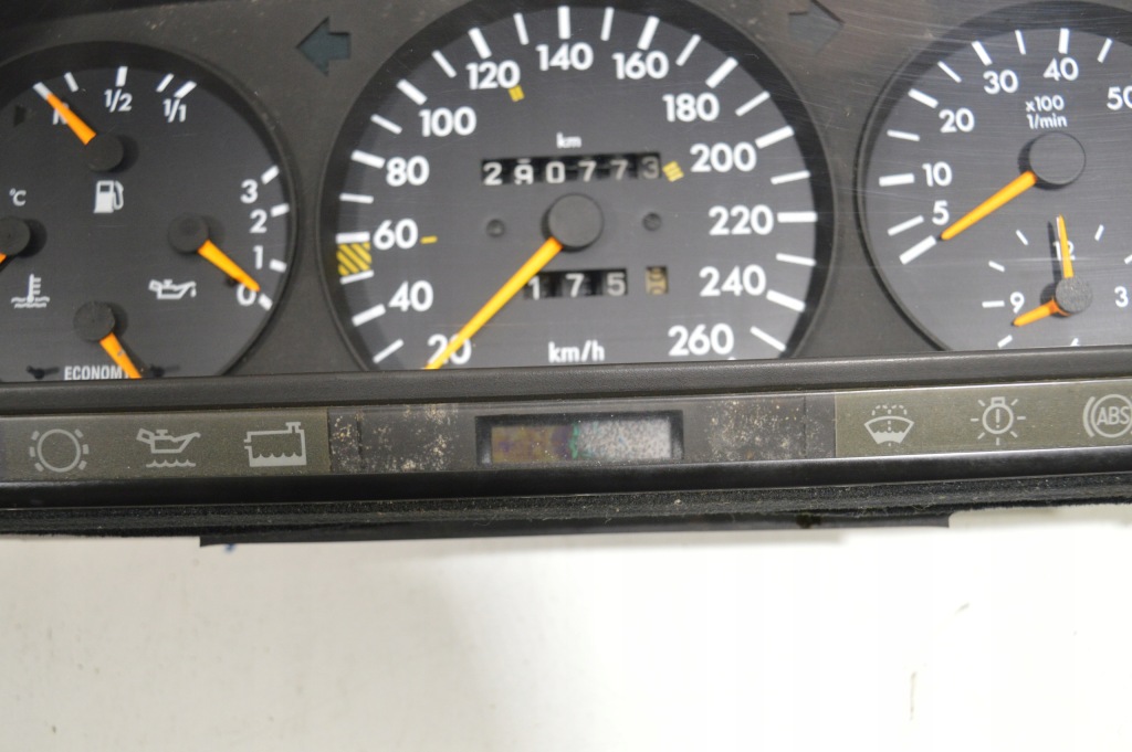 Счетчик приборы mercedes w126 c126 560sec 560sel 560se европа Недорого
