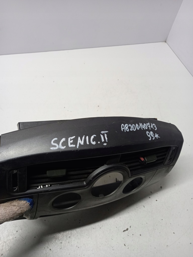 фото №2, Консоль средняя renault scenic ii a8200140713