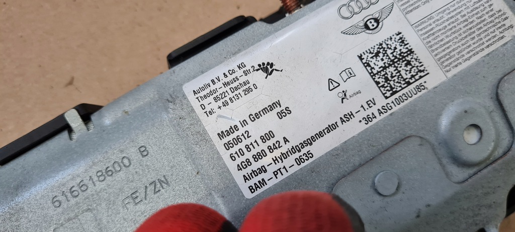 фото №8, A6 c7 4g подушка подушка безопасности коленная 4g8880842a правая a7 4g s7