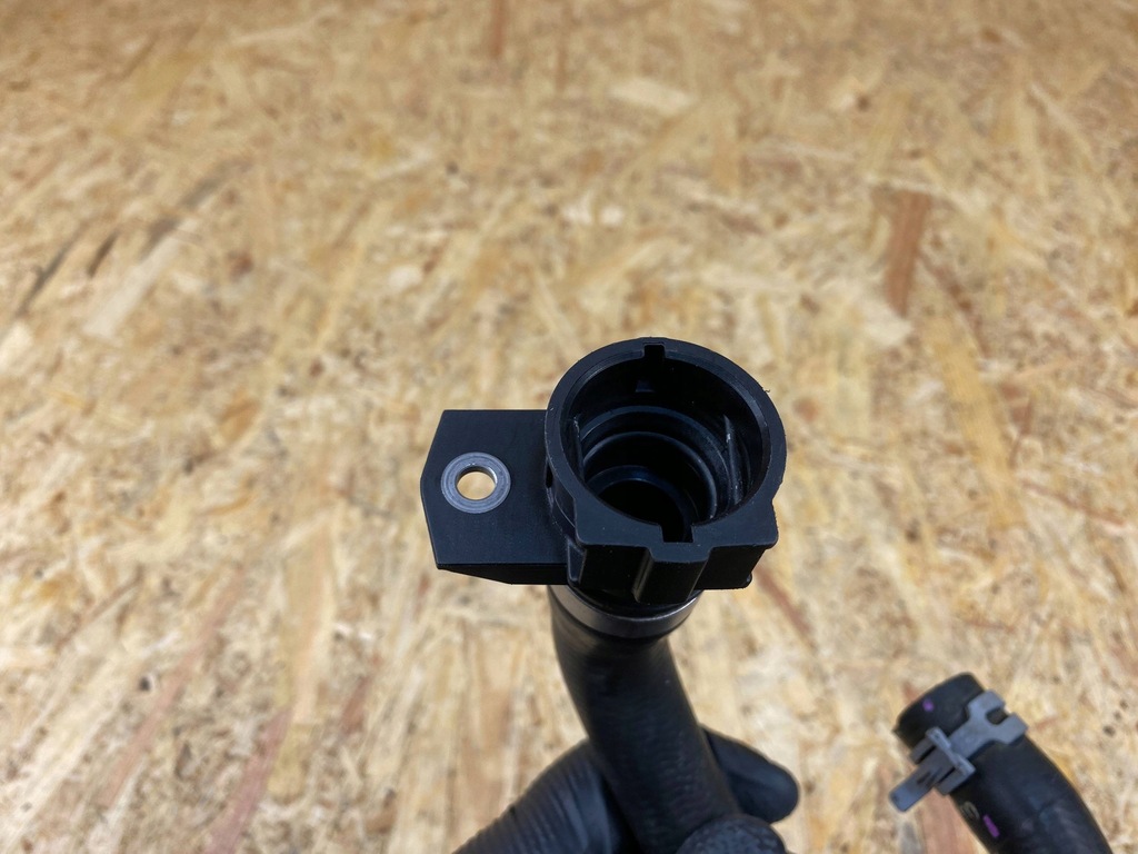 фото №10, Wąż труба шланг wody volvo xc40 ii ev електрик polestar ii 2 31684217