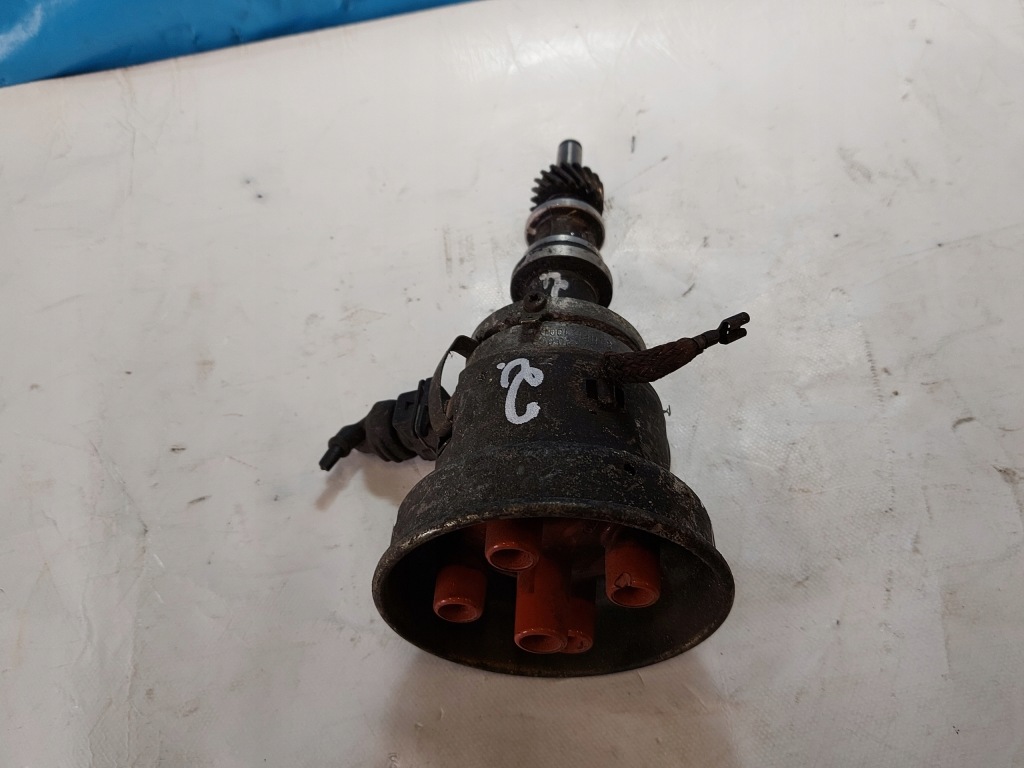 Аппарат зажигание ford sierra 1.8 b 0237520009a Киев