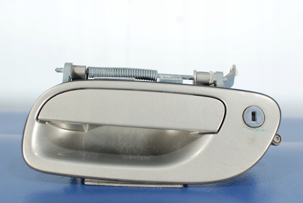 фото №1, Volvo v70 ii ручка левая передняя 44600