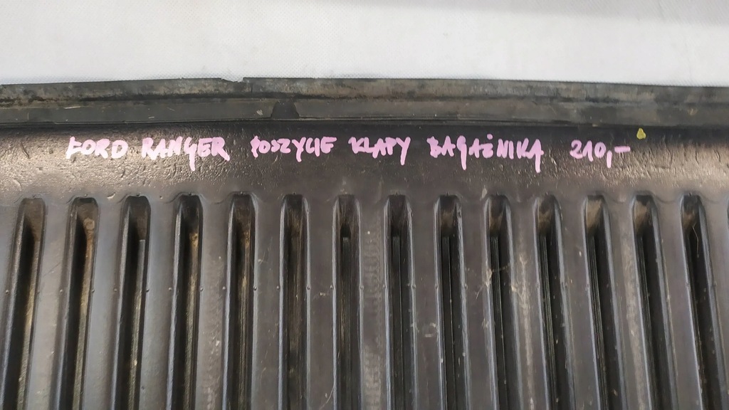 фото №5, Ford ranger обшивка крышки багажника