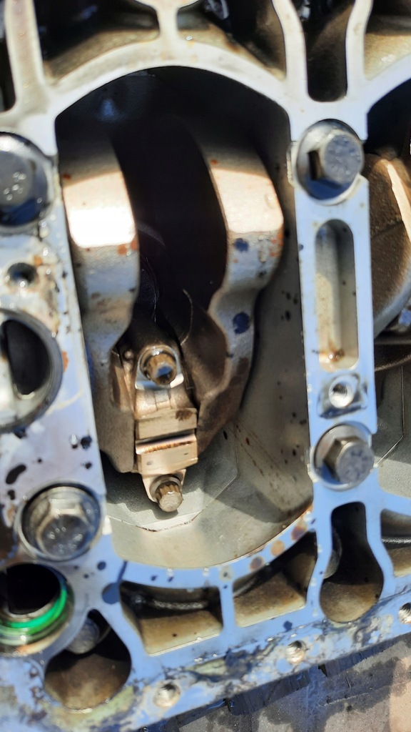 фото №13, Блок двигателя wał d5244t volvo 2.4 d5 185km