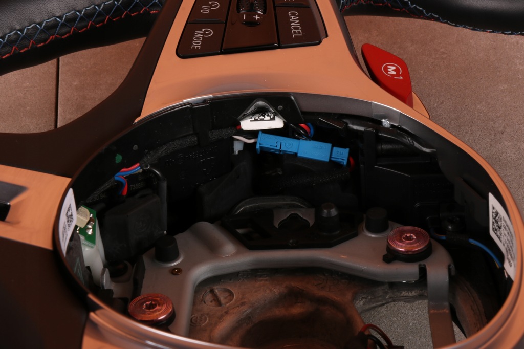 фото №14, Bmw x5m f95 lci x6m f96 lci xm g09 оригінальна повітропровід m-pakiet пелюстки перемикання