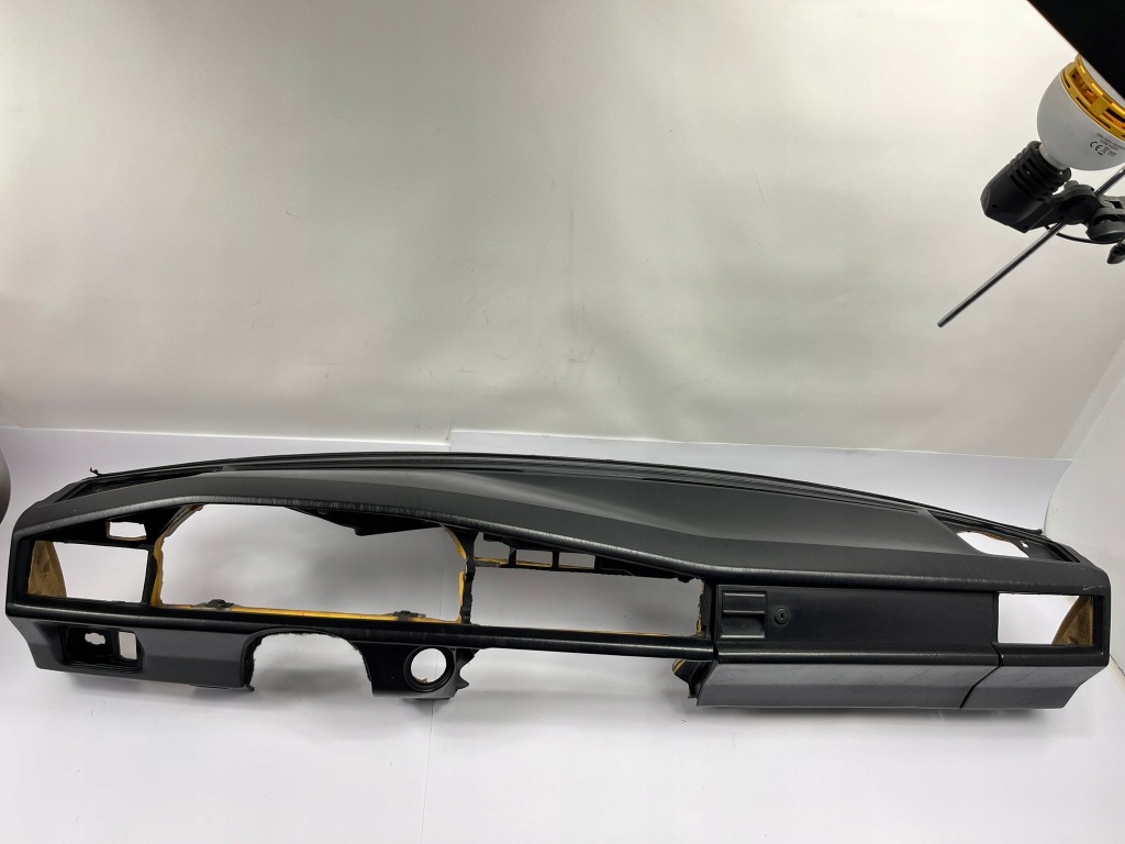 фото №1, Приборная панель приборная консоль приборная панель mercedes w201 190