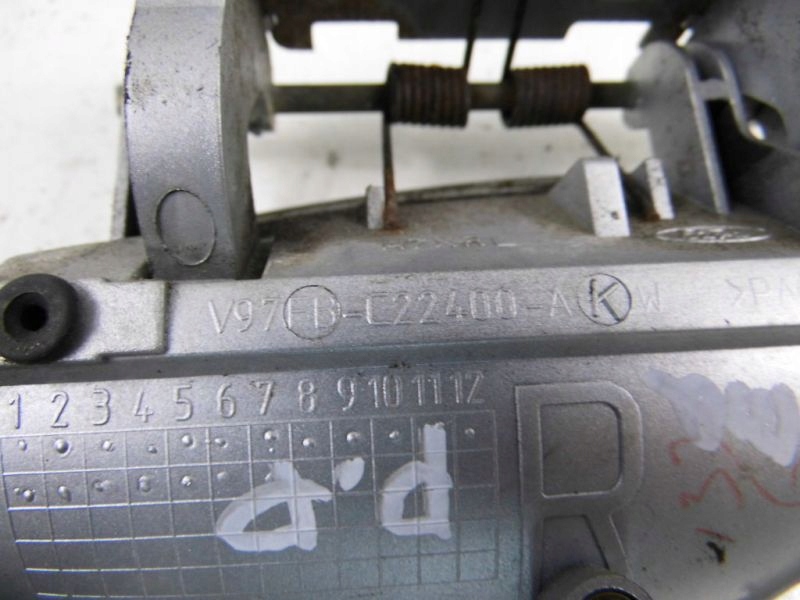 фото №3, Ford puma ручка наружная правая перед