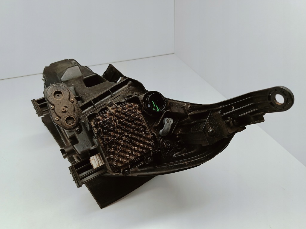 Hyundai i30 3 17- фара права перед передня full led оригінальний номер європа  92102-g4100 Доставка