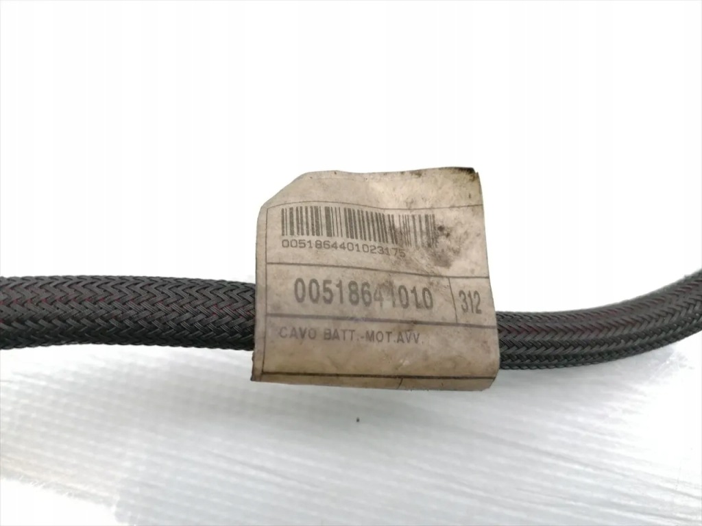 Купить Fiat 500 plus / клемма / шланг аккумулятор 0.9 бензин 77kw 105 hp 2018