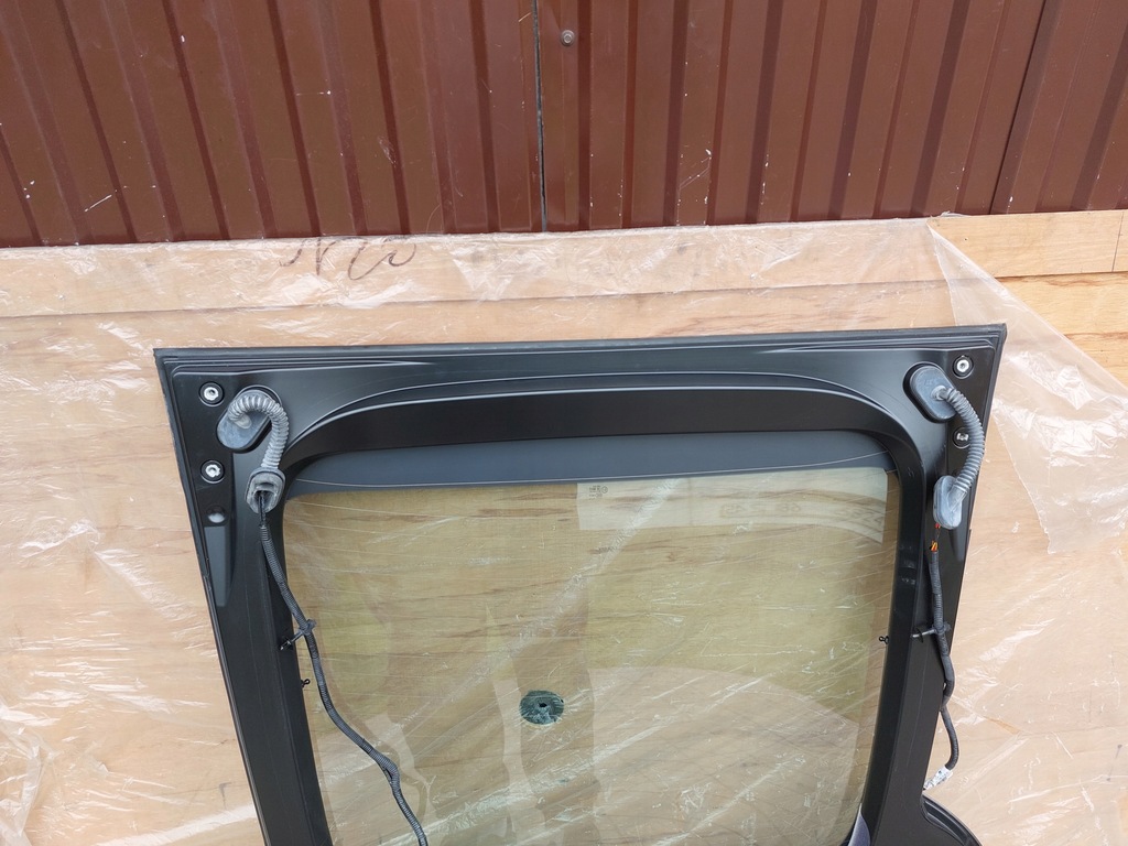 фото №9, Крышка багажника задняя aston martin vantage v8 coupe 15r szary meteorite silver