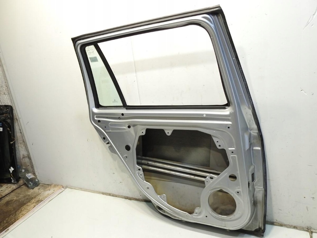 фото №9, Двері лівий задня 9156 skoda octavia ii lift kombi