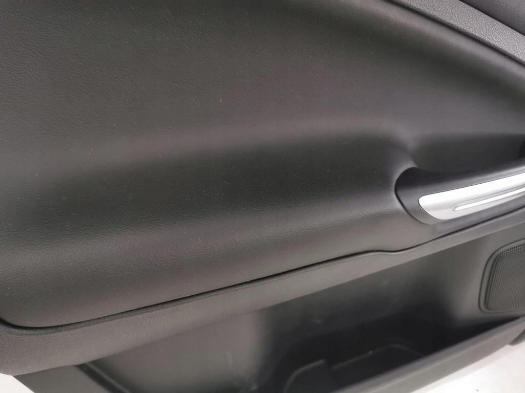 фото №4, Ford s-max mk1 2006-14r.- оббивка двері лівий задня