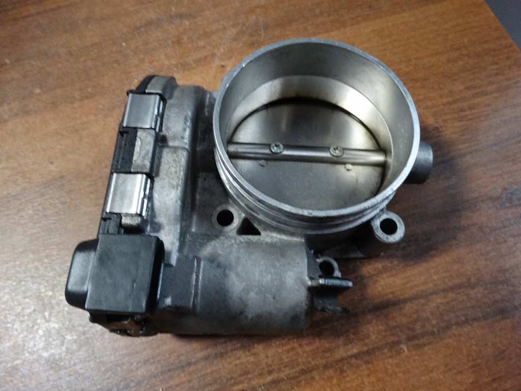 фото №1, Idealna дроссельная заслонка porsche cayenne macan 1