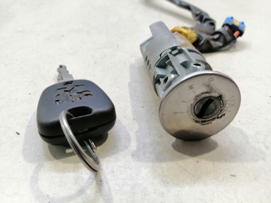 фото №6, Замок зажигания с ключ peugeot 206 sw 2.0 hdi