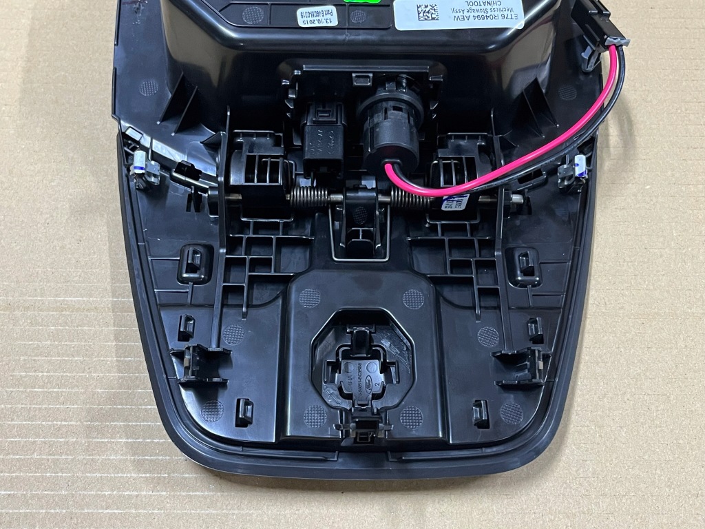 фото №7, Ford courier 14- бардачок верхній панелі консолі usb