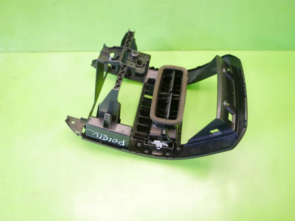 фото №9, Рамка консоли средняя решётки vw polo iv 9n 01-05