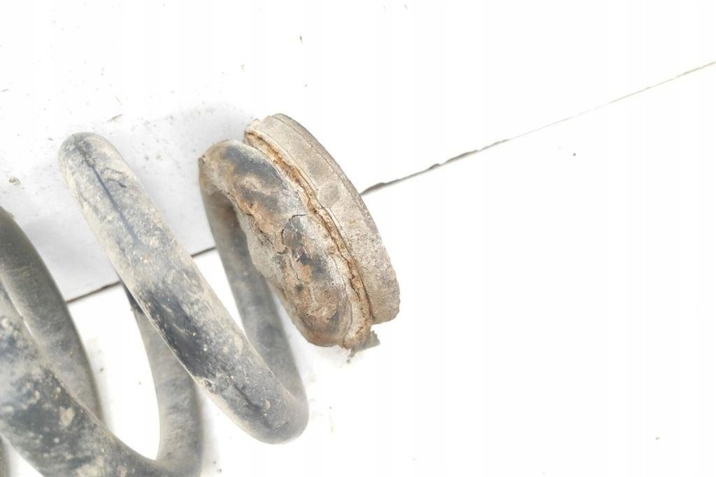 фото №9, Пружина амортизатора задня ліва audi a8 d2 4d2, 4d8 4d0512297e 3.3l