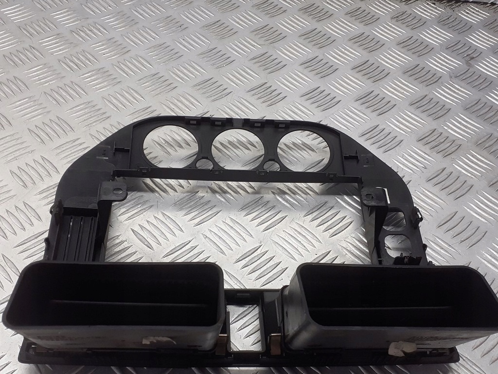 фото №4, Рамка радио ford c-max 3m51-18522