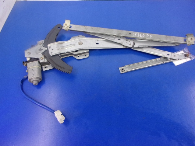 фото №4, Hyundai matrix i подъемник стекло перед правый elekt