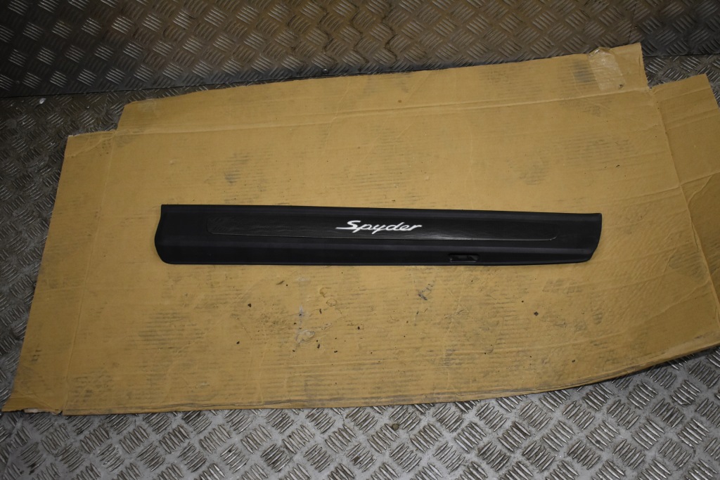 фото №1, Молдинг накладка поріг ліва карбон led porsche spyder 718 982 981 1