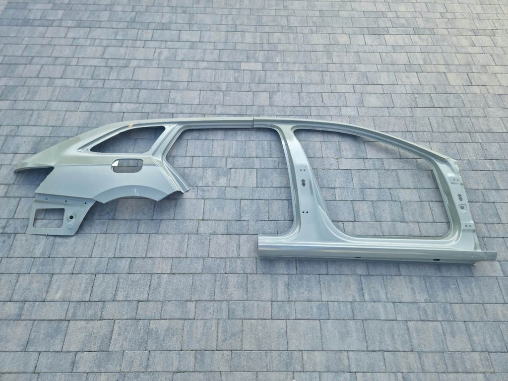 фото №1, Skoda superb iii обшивка порог блок двигателя