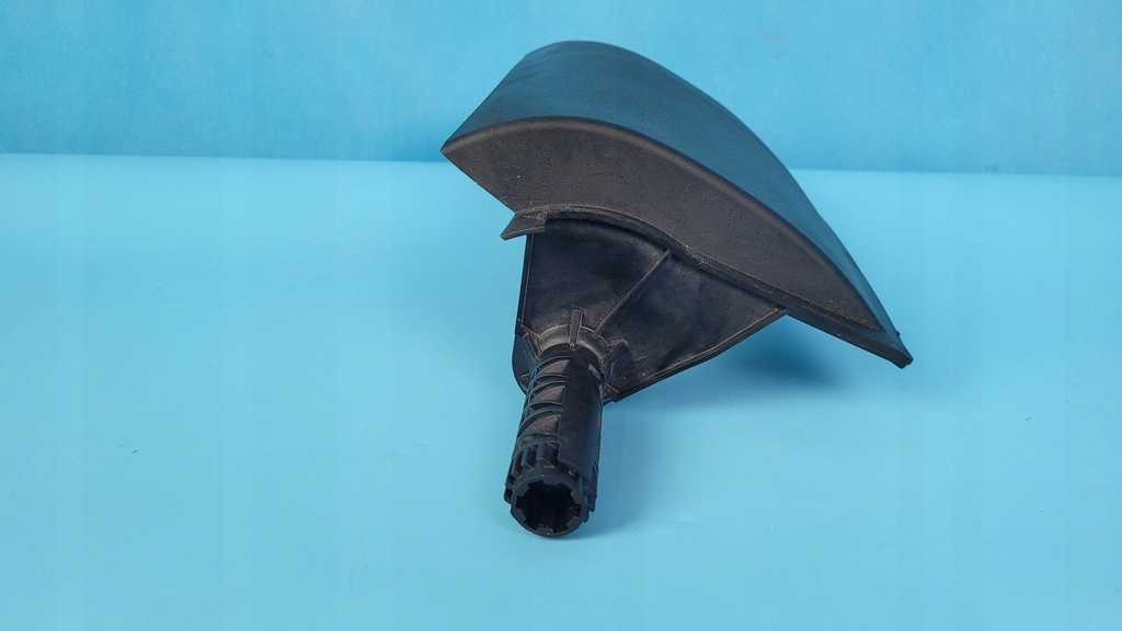 фото №7, Bmw x1 u11 sdrive18i 23r кришка багажника жалюзі шторка решітка перед права t403102