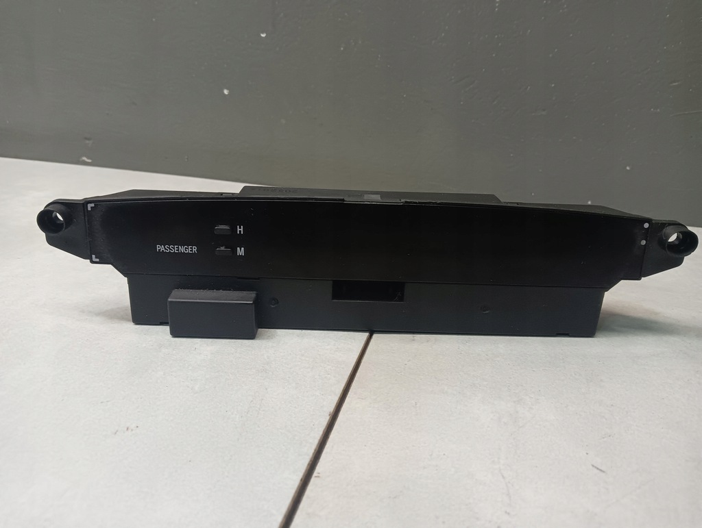 фото №1, Дисплей часы toyota camry v 2.4