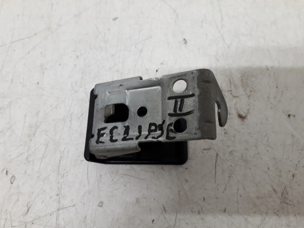фото №8, Mitsubishi eclipse 3g 99-05 ручка кронштейн открывания капот
