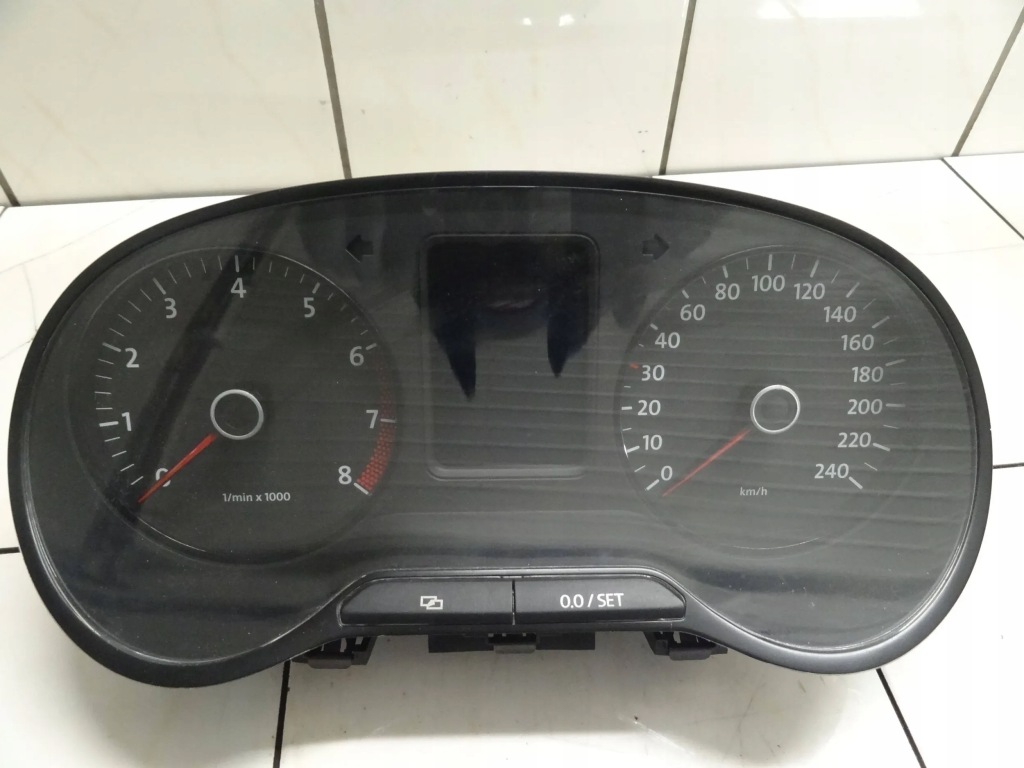 фото №8, Vw polo 6r v 2012 1.2 b счетчик спидометр 6r0920860g