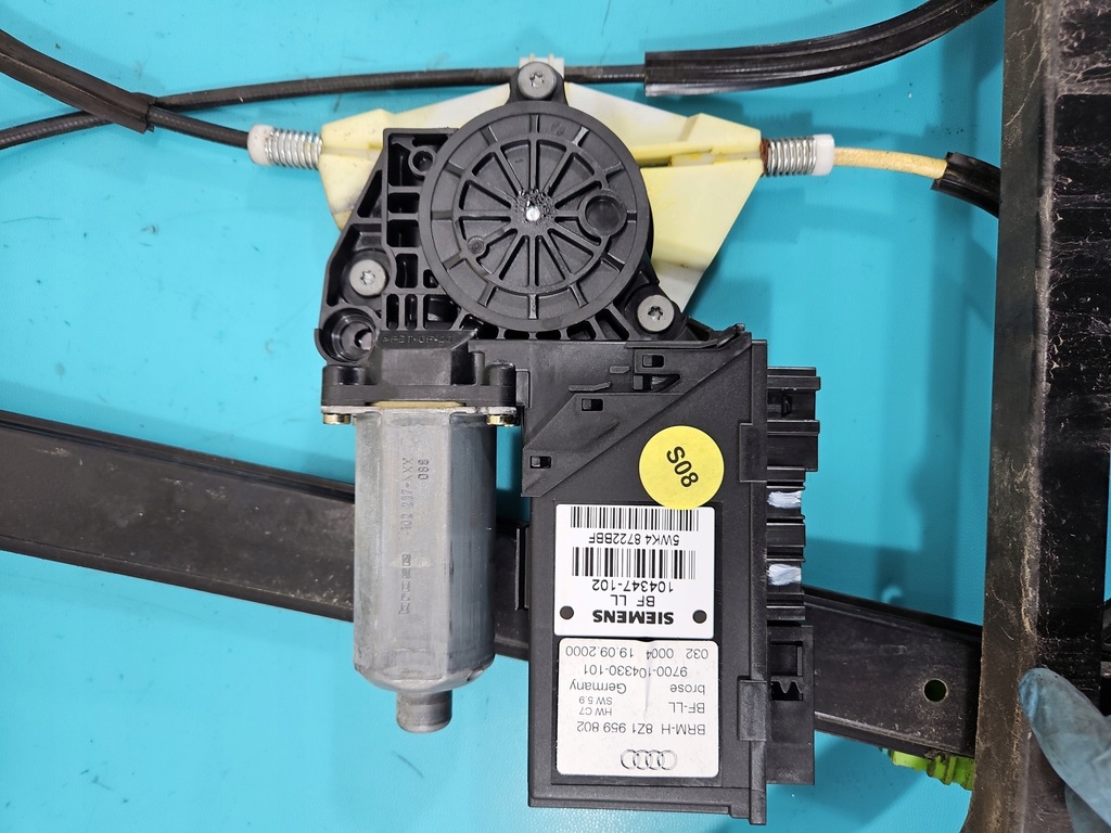 фото №9, Підйомник перед правий пасажира audi a2 8z1959802 5wk48722bbf