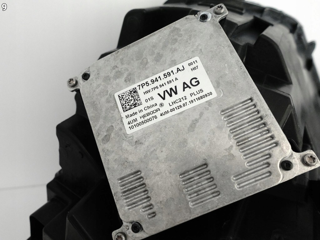 фото №10, Skoda karoq 57b 17-22 лампа full led права eu b.ładna