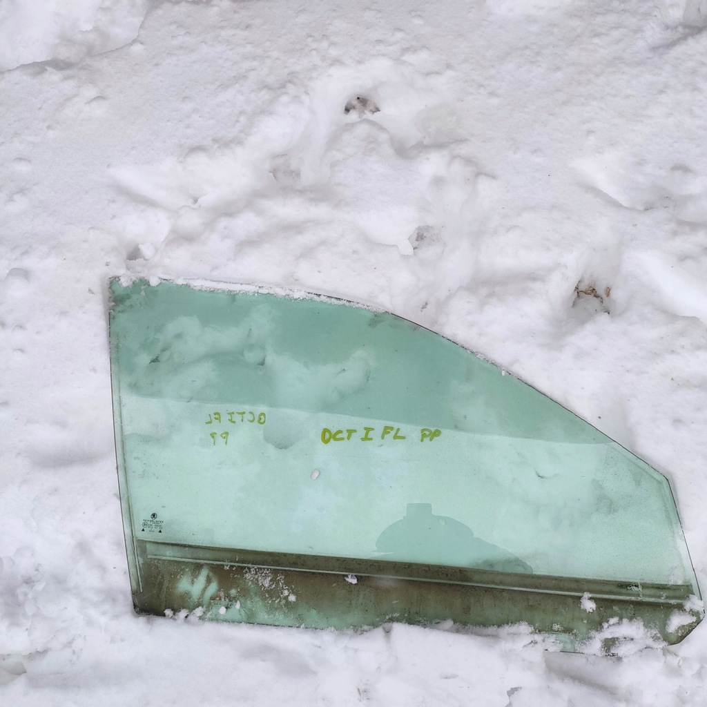 фото №1, Стекло дверь правый перед octavia 1 fl 43r-00049