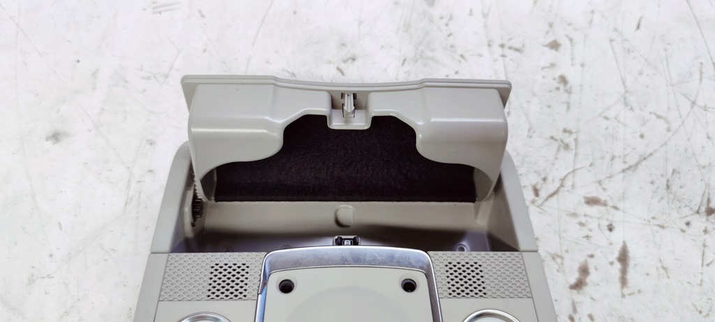 фото №6, Лампа освітлення кабіни audi a6 c6 4f0947135bp 9nq