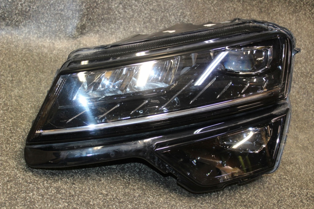 фото №1, Skoda karoq full led 17-23 лампа левая перед