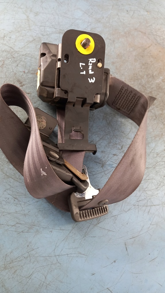 фото №3, Pas bezp левый задняя volvo v70 ii 2.4d5 01r