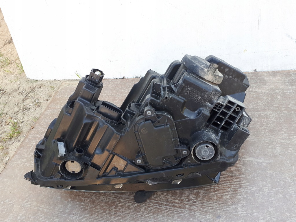 фото №9, Skoda scala 19- лампа перед правая передняя 657941016