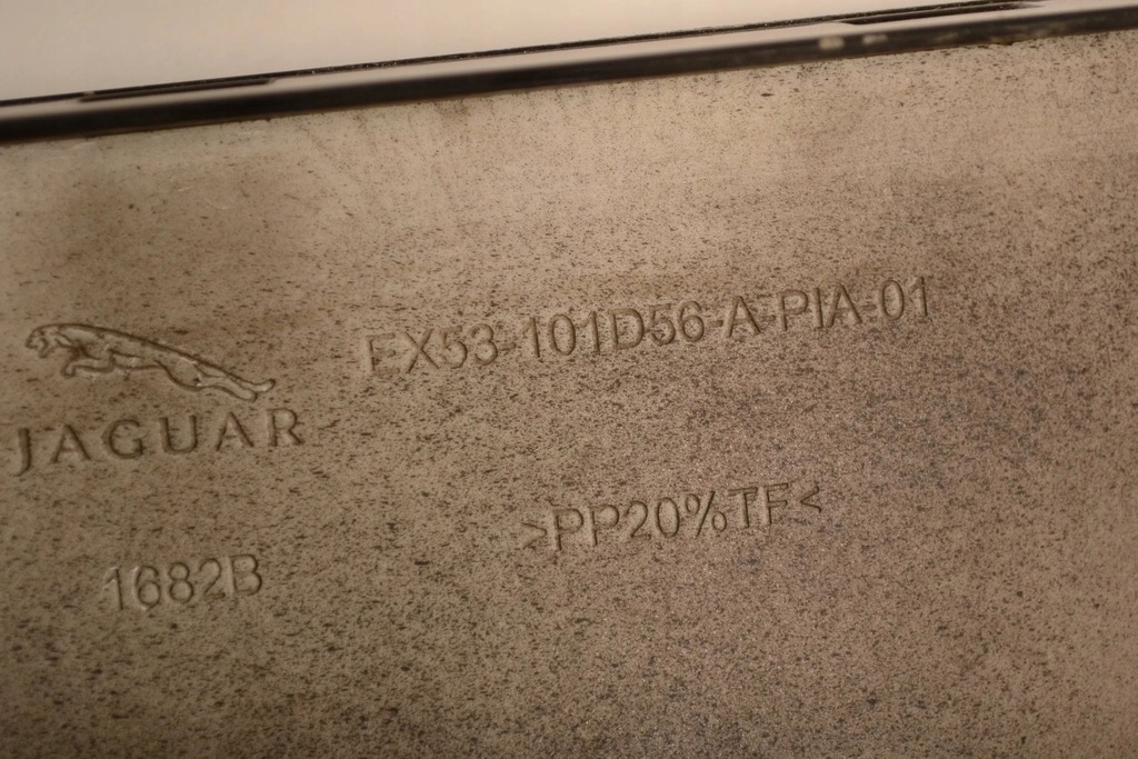 фото №9, Jaguar f-type 2013 правая сторона порог