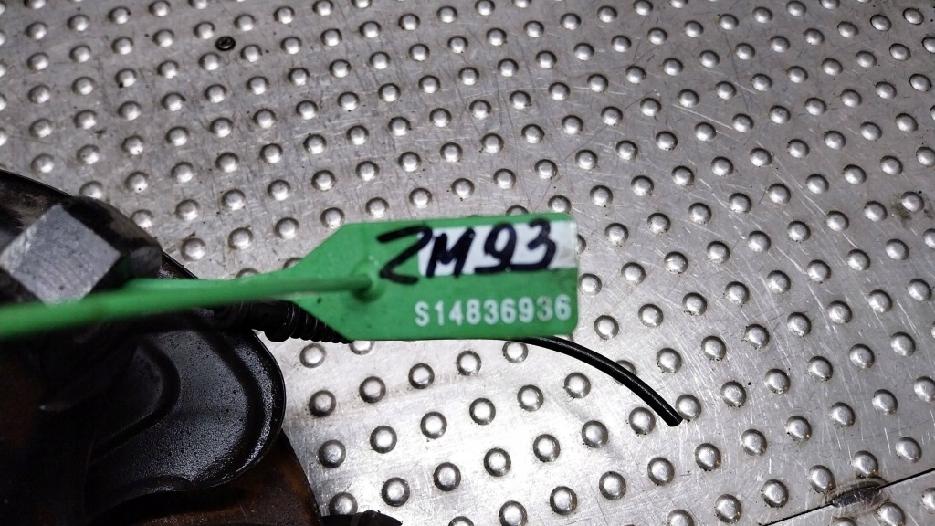 фото №7, Поворотний кулак ступиця супорт правий перед 20901 mercedes w203 w209 slk r171