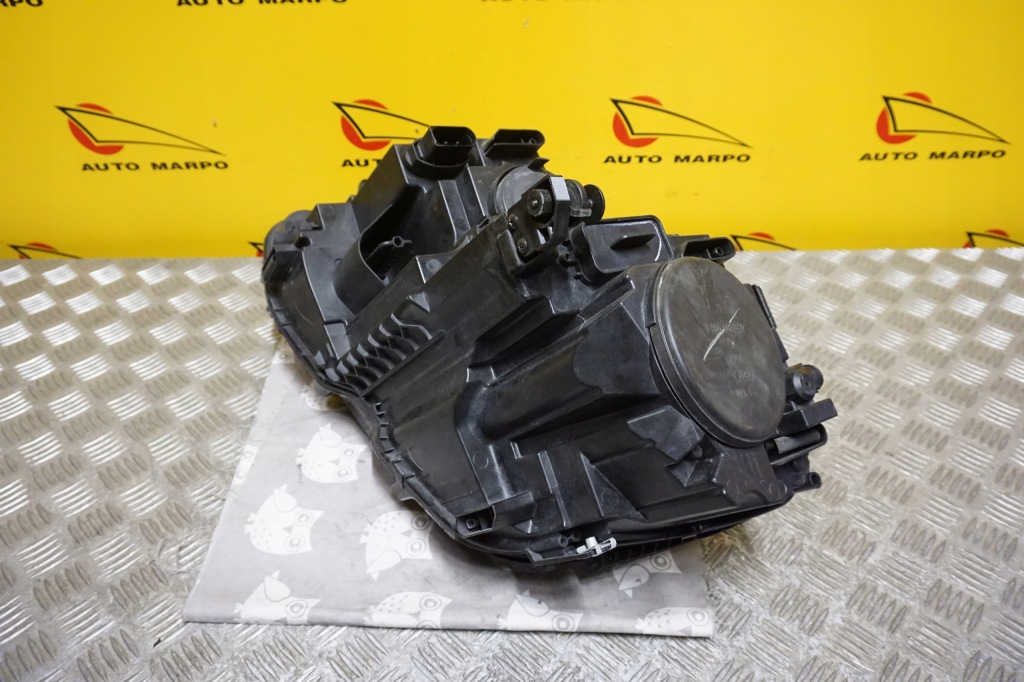 Vw tiguan 2016 - фара фара звичайна галогенна правий америка в Україні