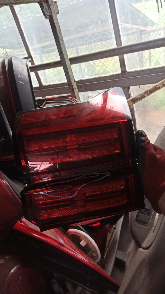 фото №1, Kia sorento iv 20- лампа led левый задняя 92401-p2