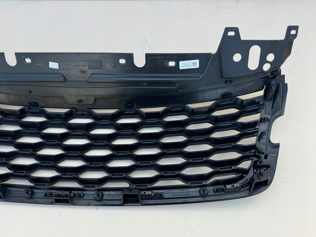 фото №13, Land rover velar l560 17r- решётка радиатора решётка радиатора радиатора перед j8a2-8200-be